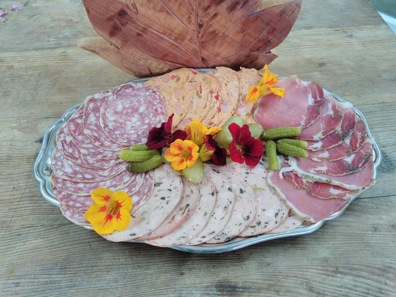 Table paysanne / casse croûte paysan  