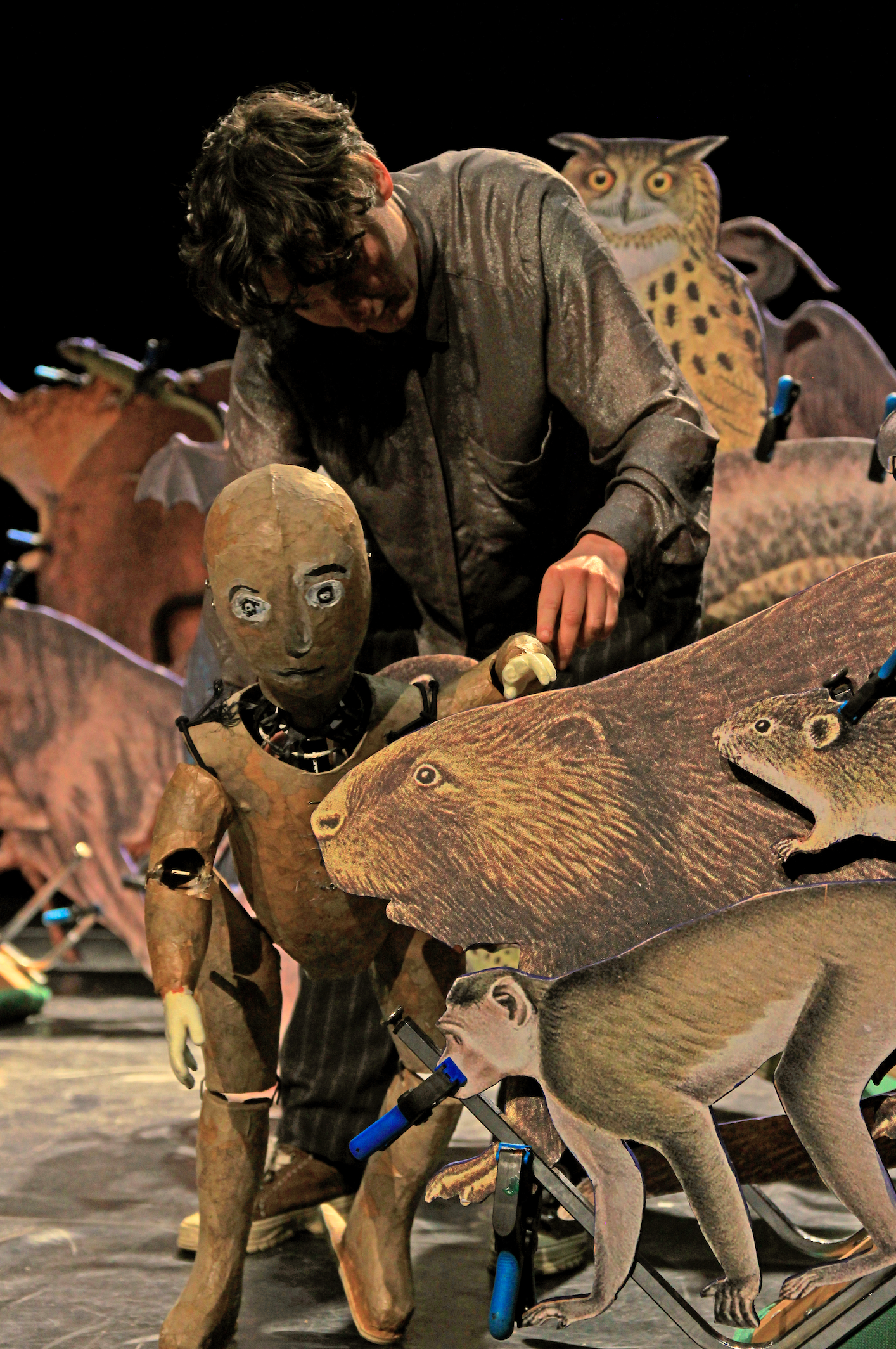 Peau de Mille bêtes par la Cie Un oeil aux portes