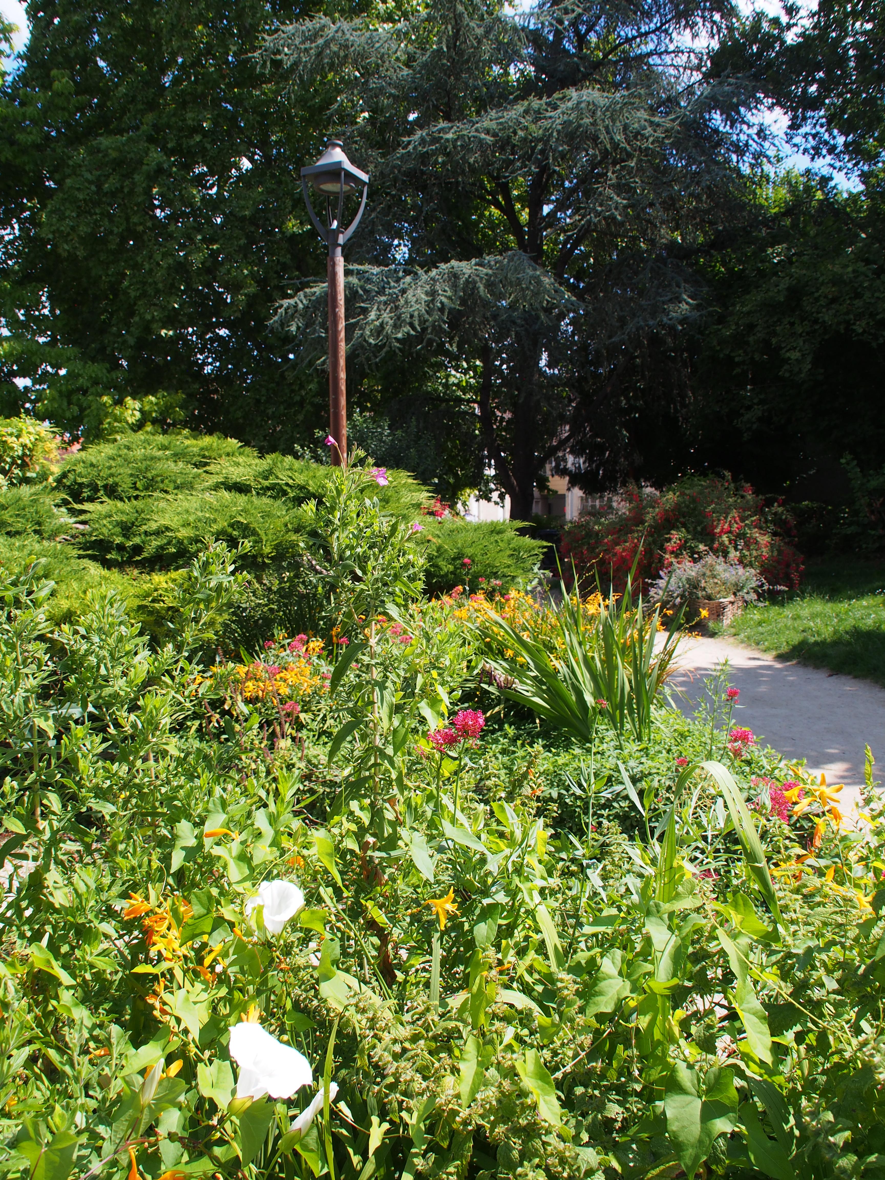 Jardin du 100_Arpajon
