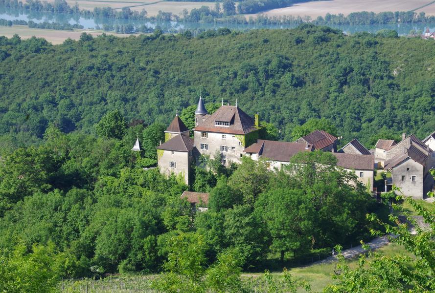 La Tour d'Oncin : lieu de séminaire humaniste_Montagnieu
