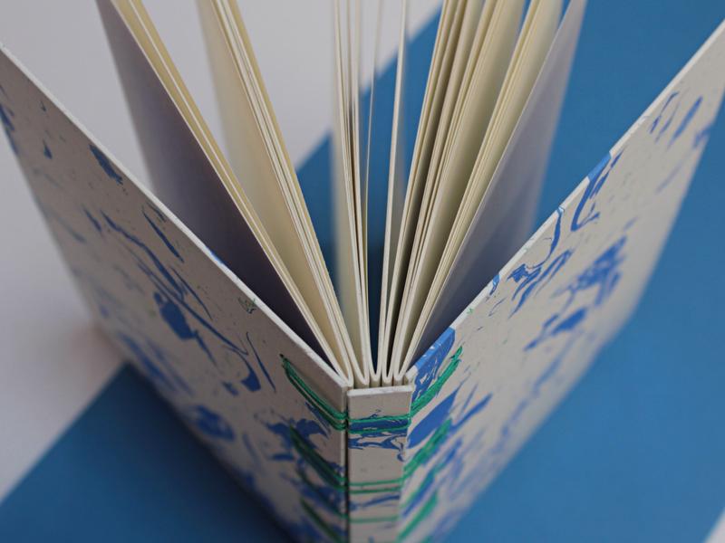 Atelier dinitiation à la reliure criss-cross