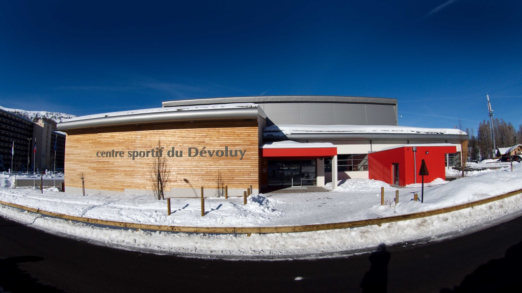 Le centre sportif du Dévoluy vous accueille toute l'année, Dévoluy, Alpes du Sud