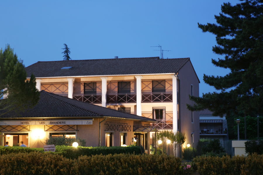 Hôtel les Amandiers