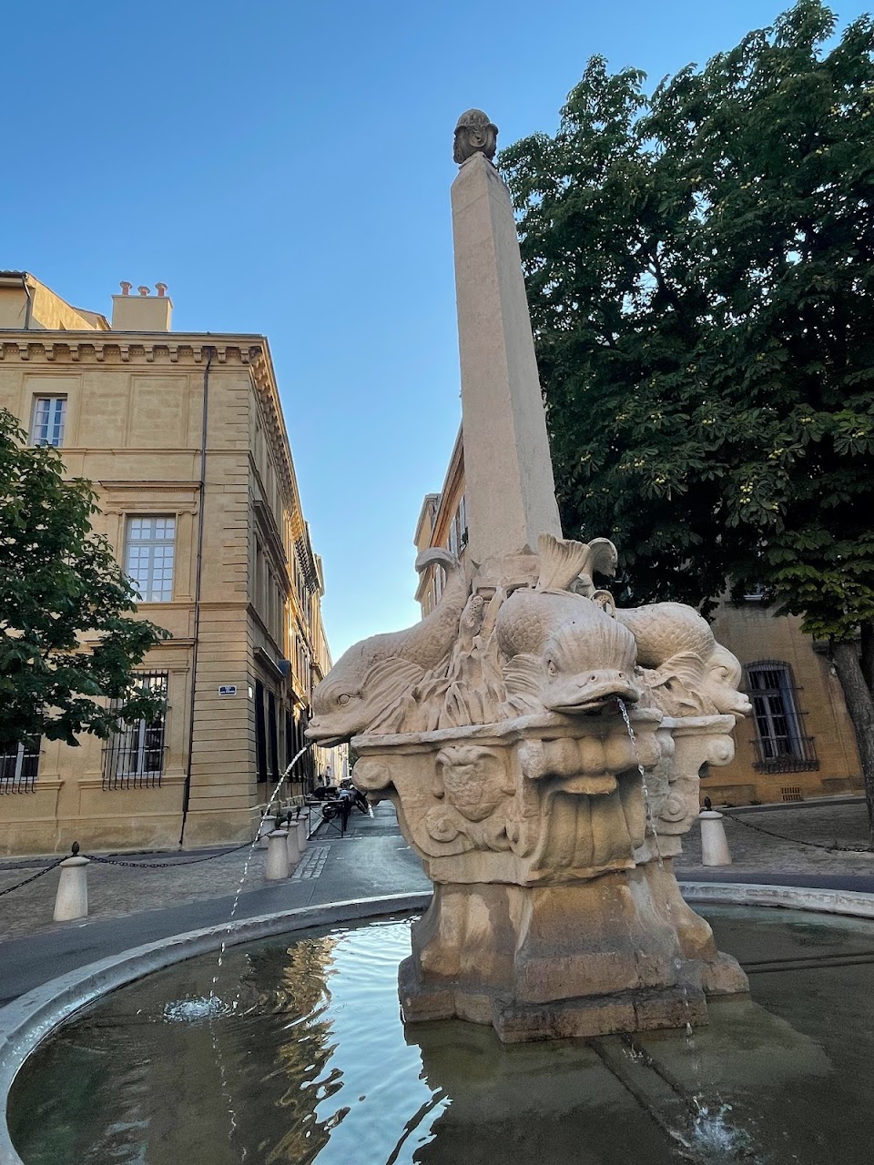 Hôtel des Quatre Dauphins - photo 3