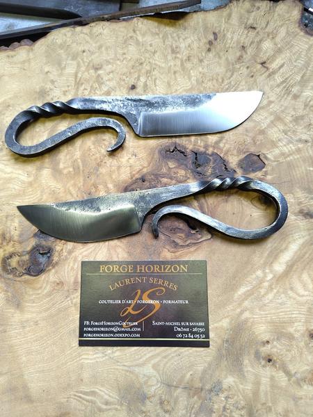 Couteaux médiévaux