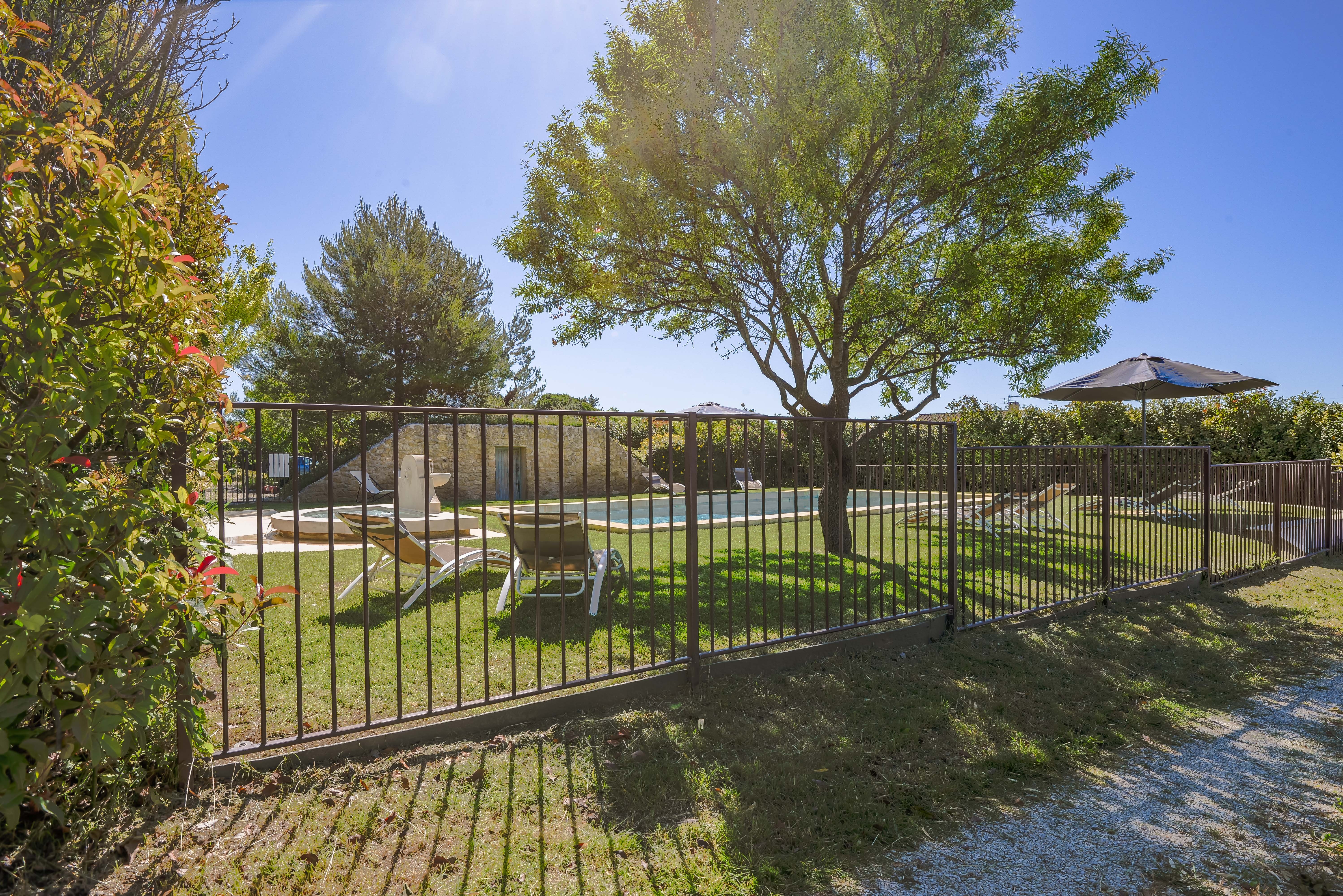 Les Nids du Luberon, Pertuis - photo 2