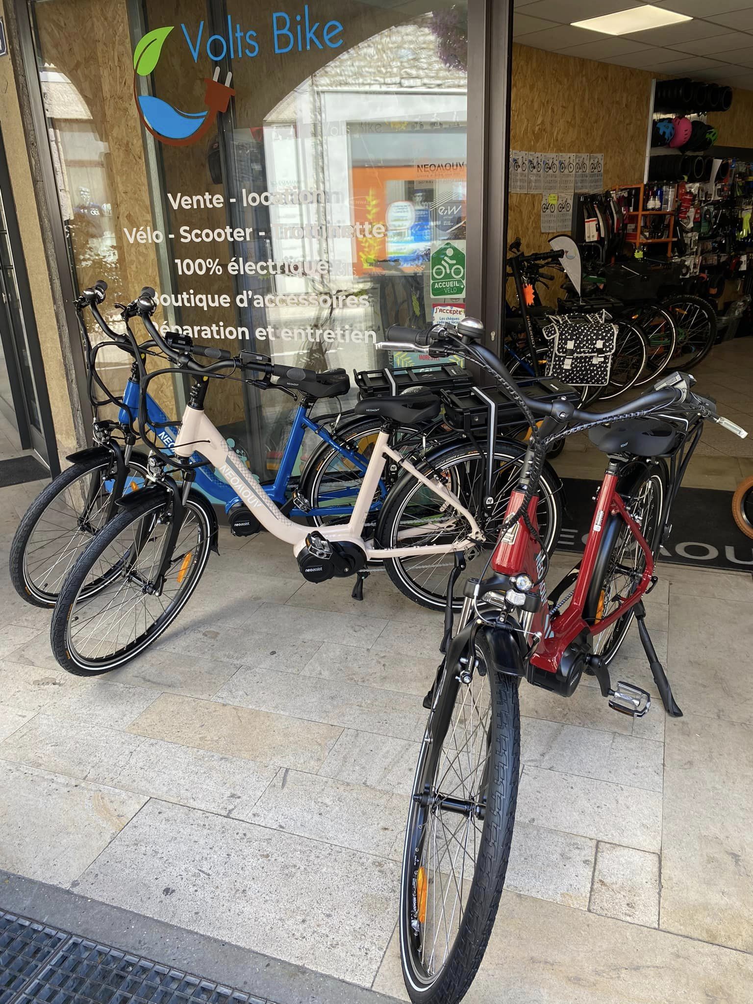 Entrée de la boutique Volts bike à Morestel