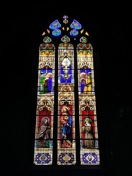 Vitrail chapelle du Saint-Sacrement