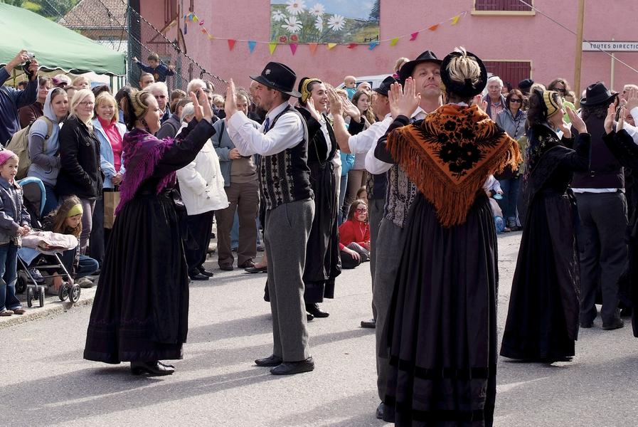 Groupe Folklorique Groupe Folklorique