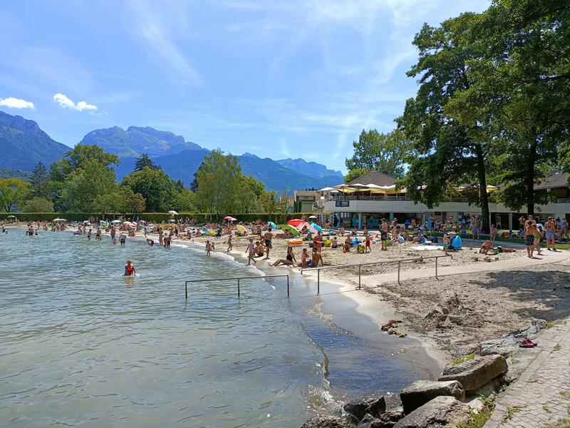 Rampe pour personne à mobilité réduite