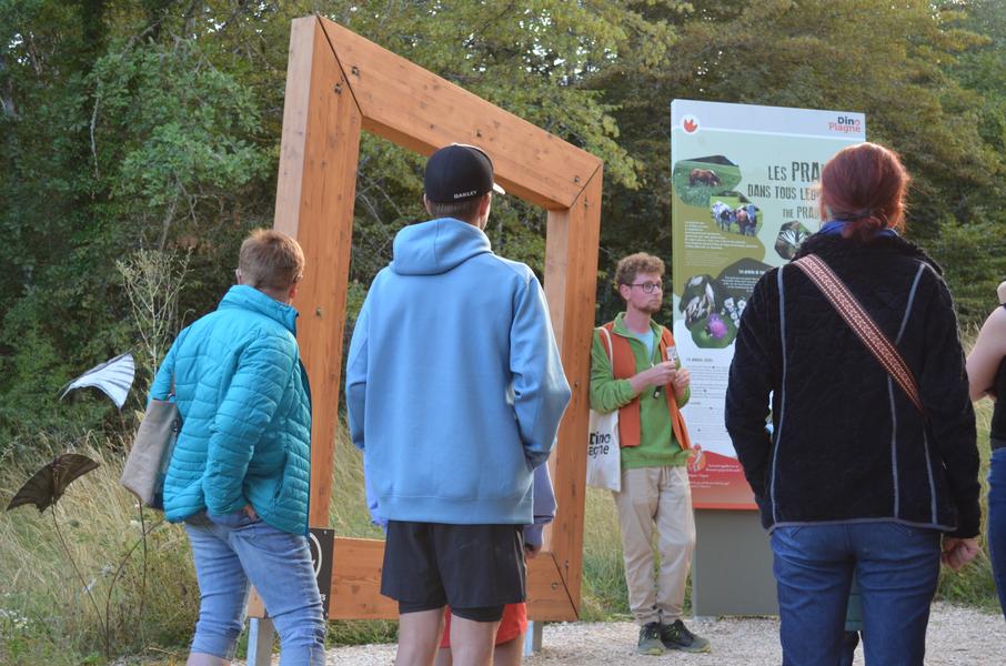 Visite commentée à Dinoplagne
