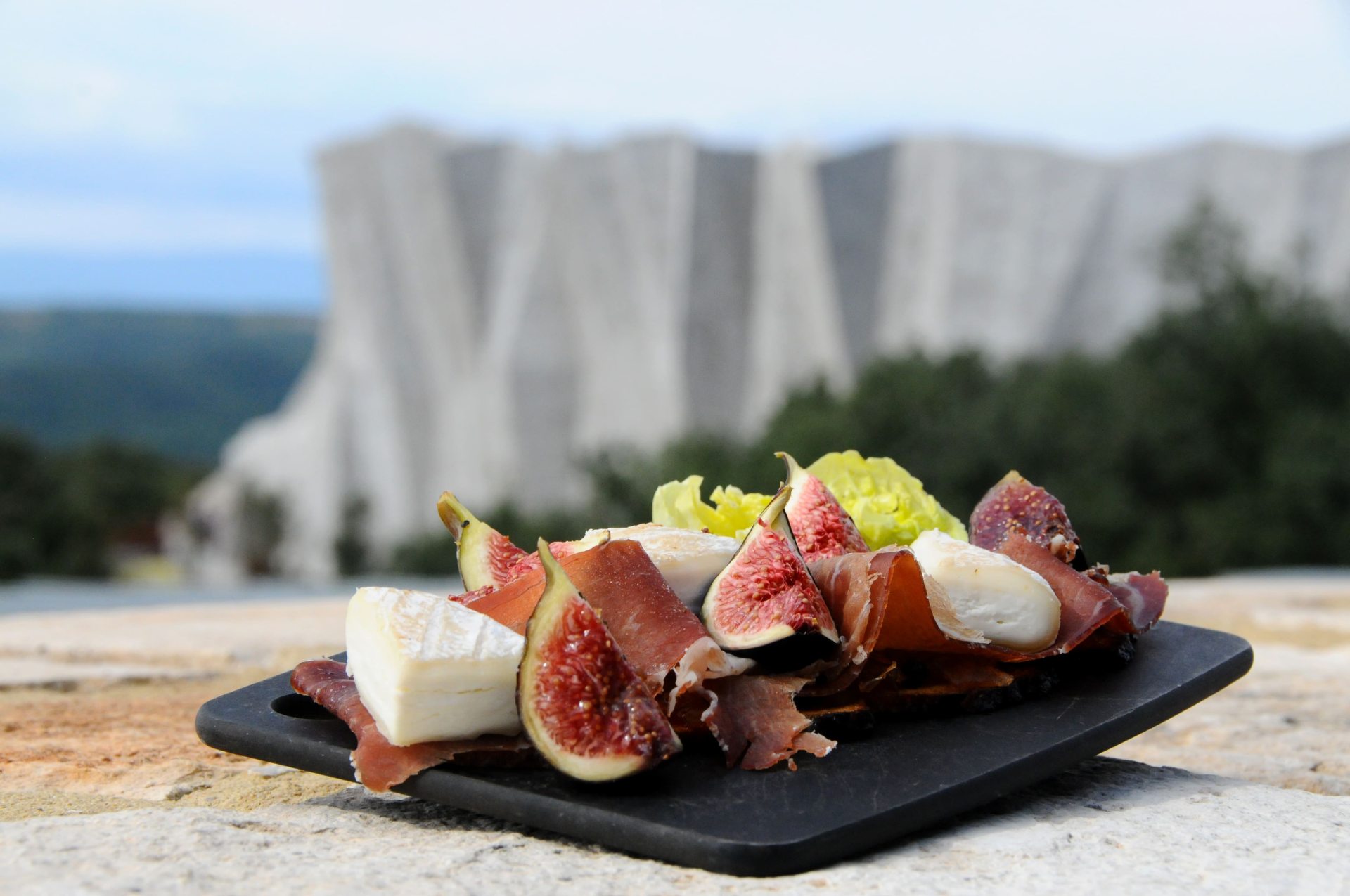 Restaurant La Terrasse - Grotte Chauvet 2 - Ardèche