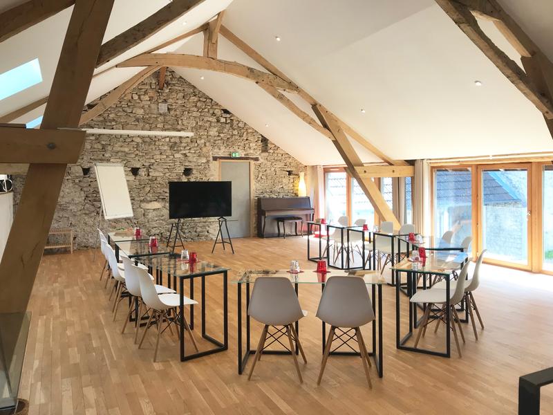 La Tour d'Oncin : lieu de séminaire humaniste_Montagnieu