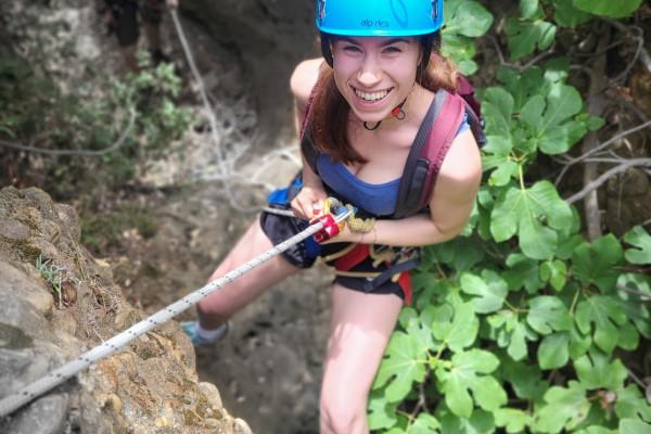 Canyoning sec via corda demi-journée - La Ciotat