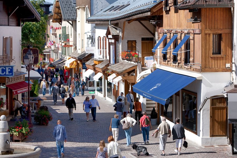 rue_centre_village