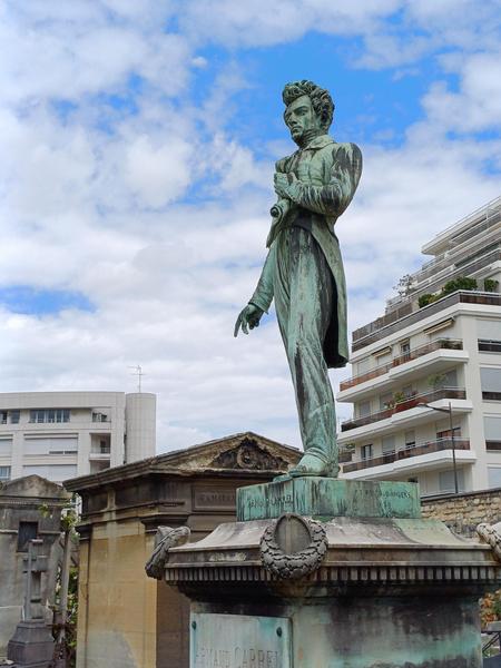 Statue d'Armand Carrel 