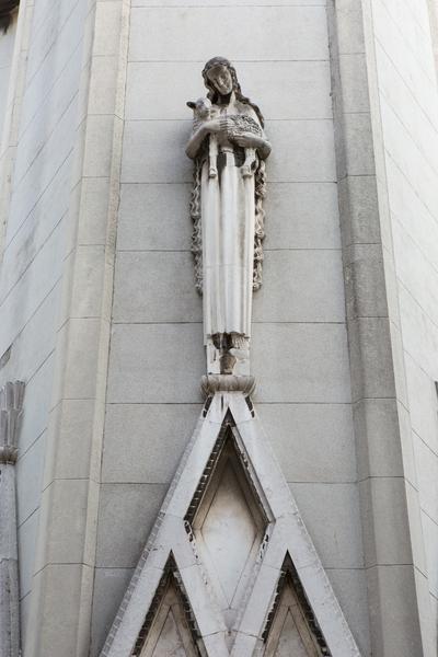Statue Sainte-Agnès 