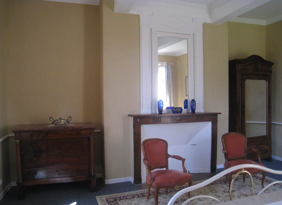 cheminée dans la chambre double