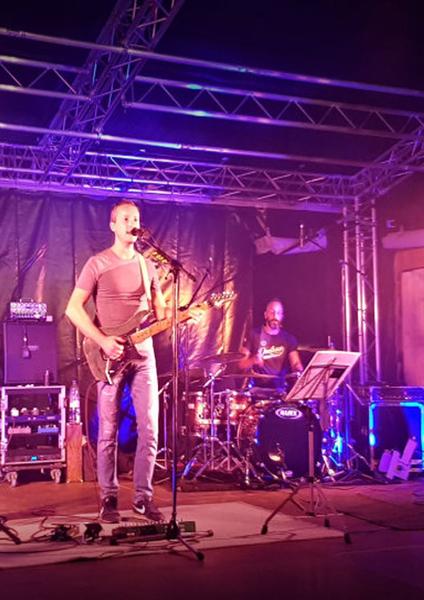 Neocortex - Groupe pop/rock en concert au domaine de Pelvesy