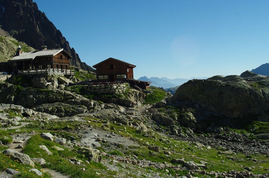 lac blanc refuge