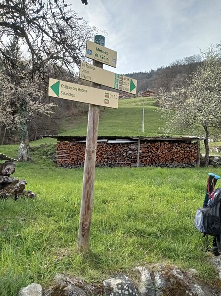 sentier pédestre : circuit des coteaux