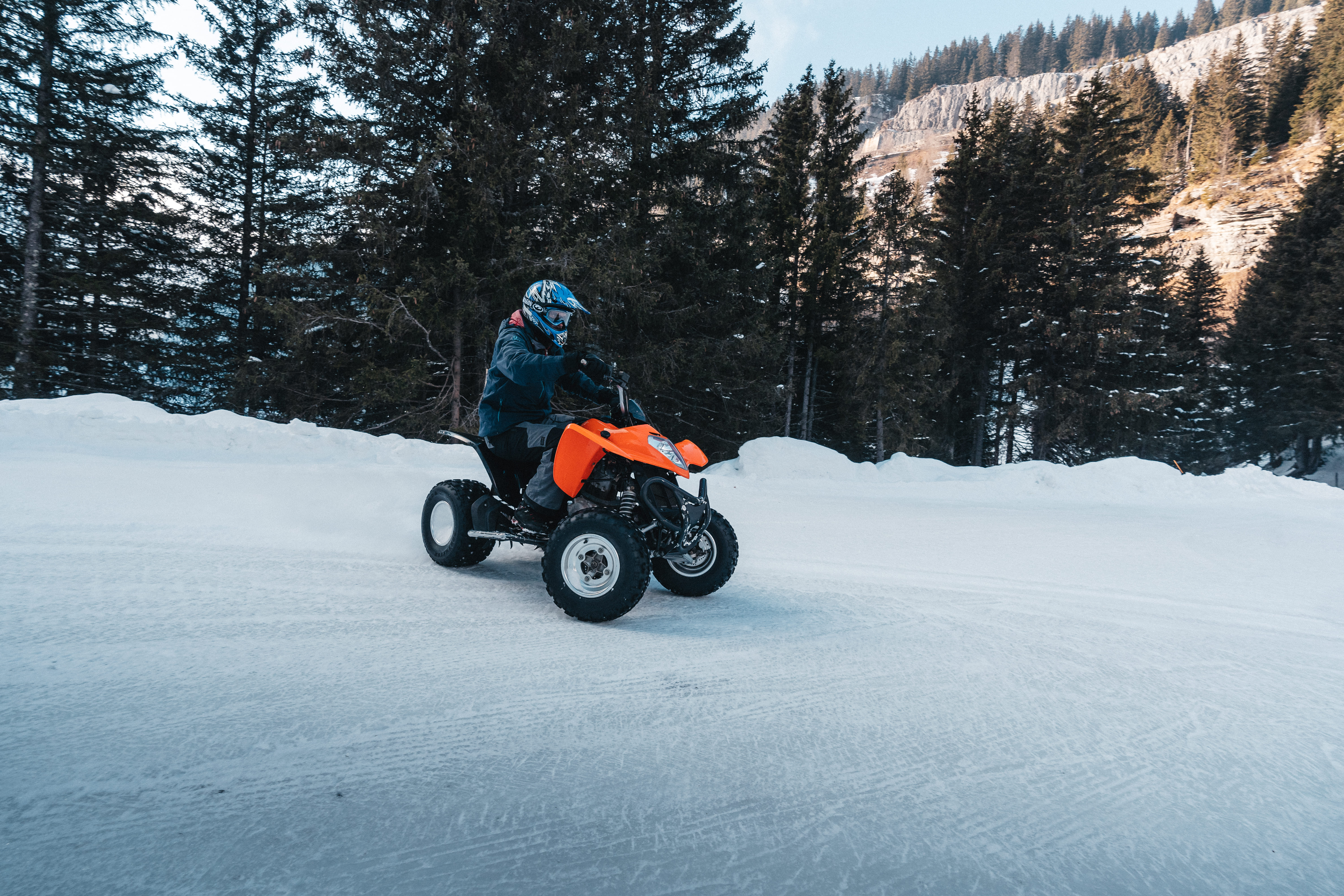 Glissez sur la glace avec votre véhicule