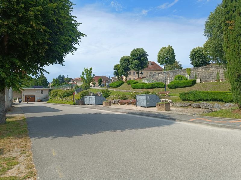 Box à vélo_Saint-Genix-les-Villages
