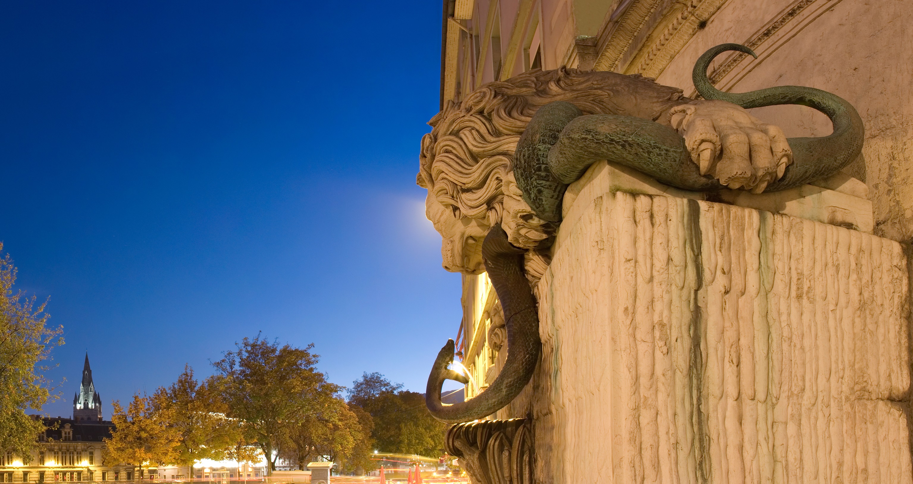 Jour de la Nuit – Visite nocturne du centre historique_Grenoble