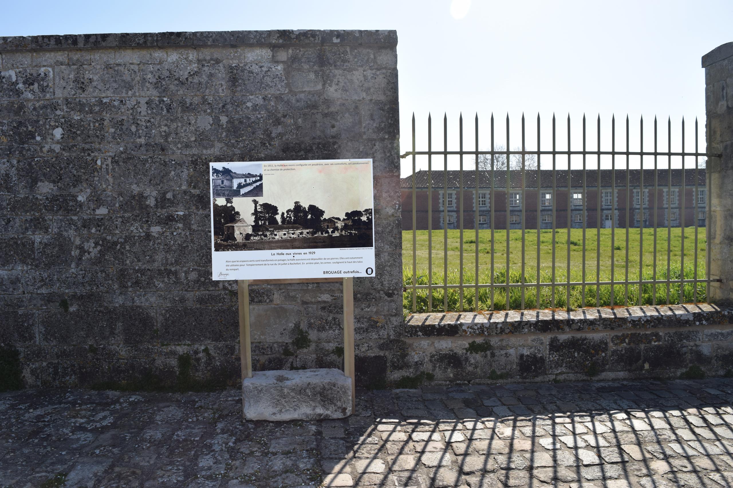 Au coeur du Village : "Brouage autrefois"