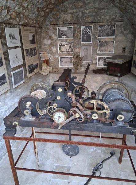 Ancienne horloge du village : Mécanisme_Trigance