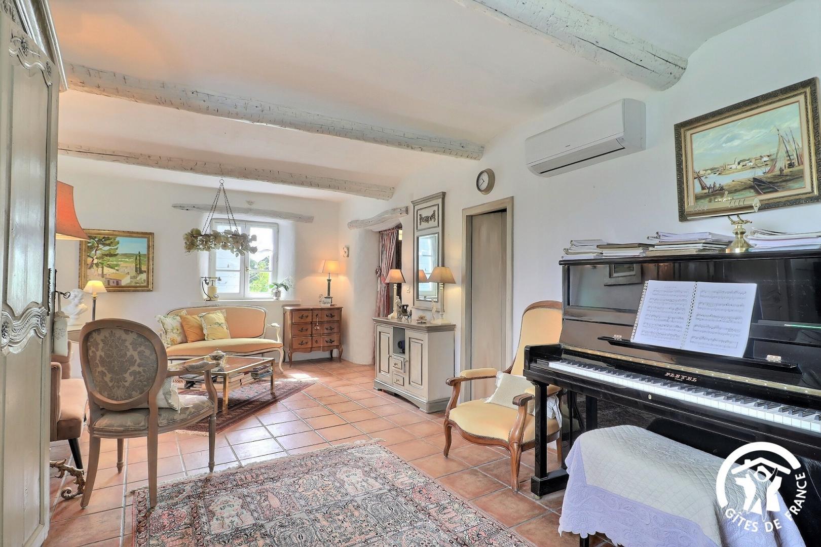 L'Île aux Fleurs, Ventabren - photo 6