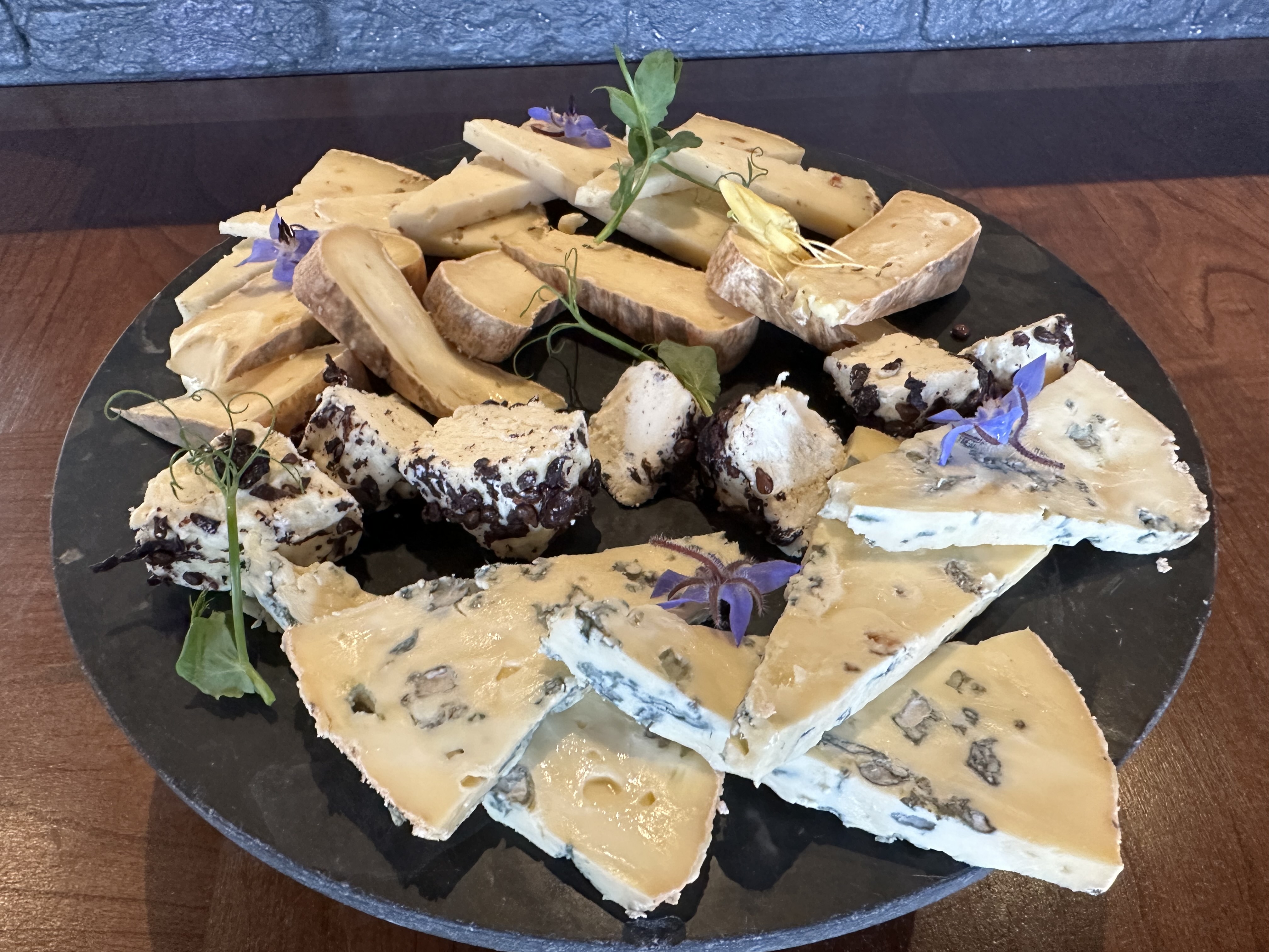 Mâchonnez et dégustez le Beaujolais avec un Maître Sommelier_Belleville-en-Beaujolais