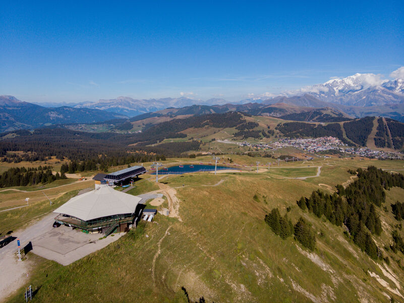 Restaurant au sommet du Mont Bisanne