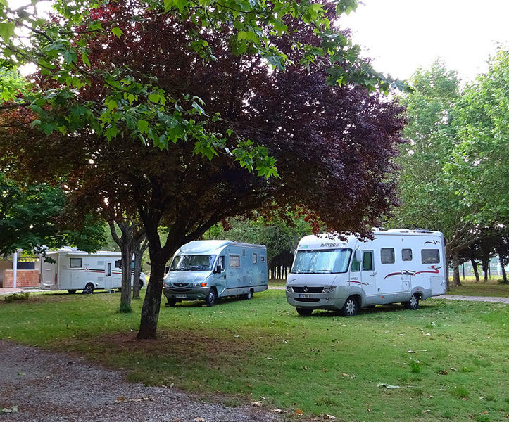 Camping de mon Village de Saint-Julien-le-Montagnier