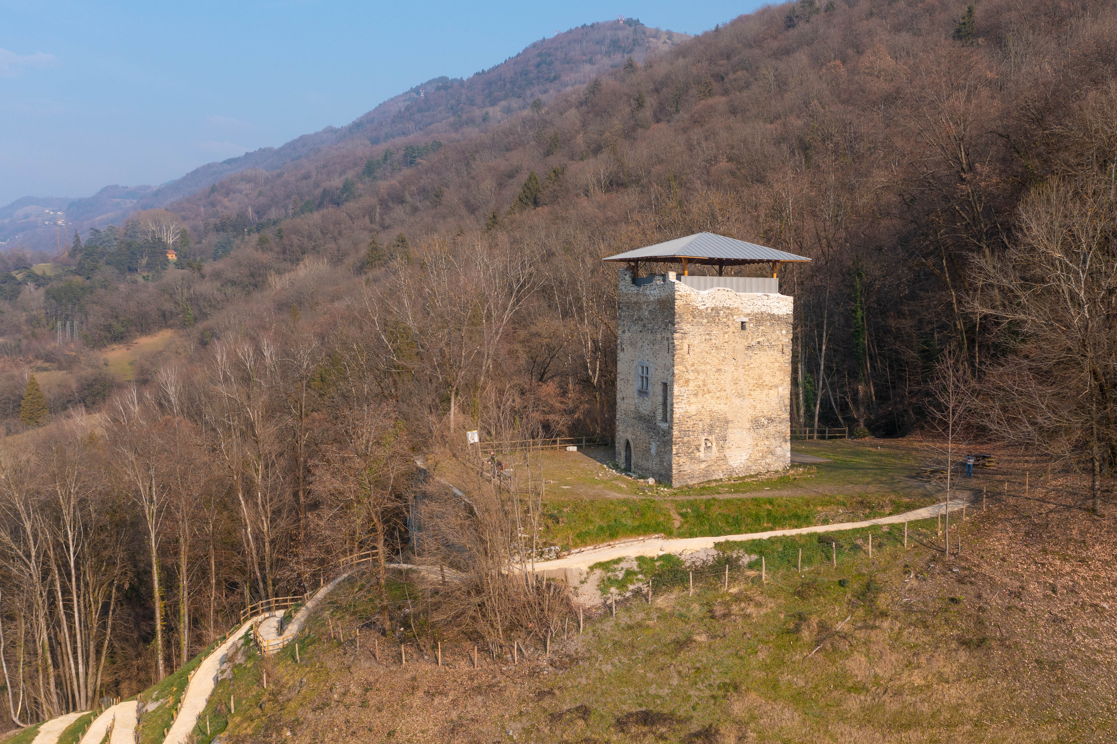 Visite guidée de la Tour d'Étapes_Le Versoud