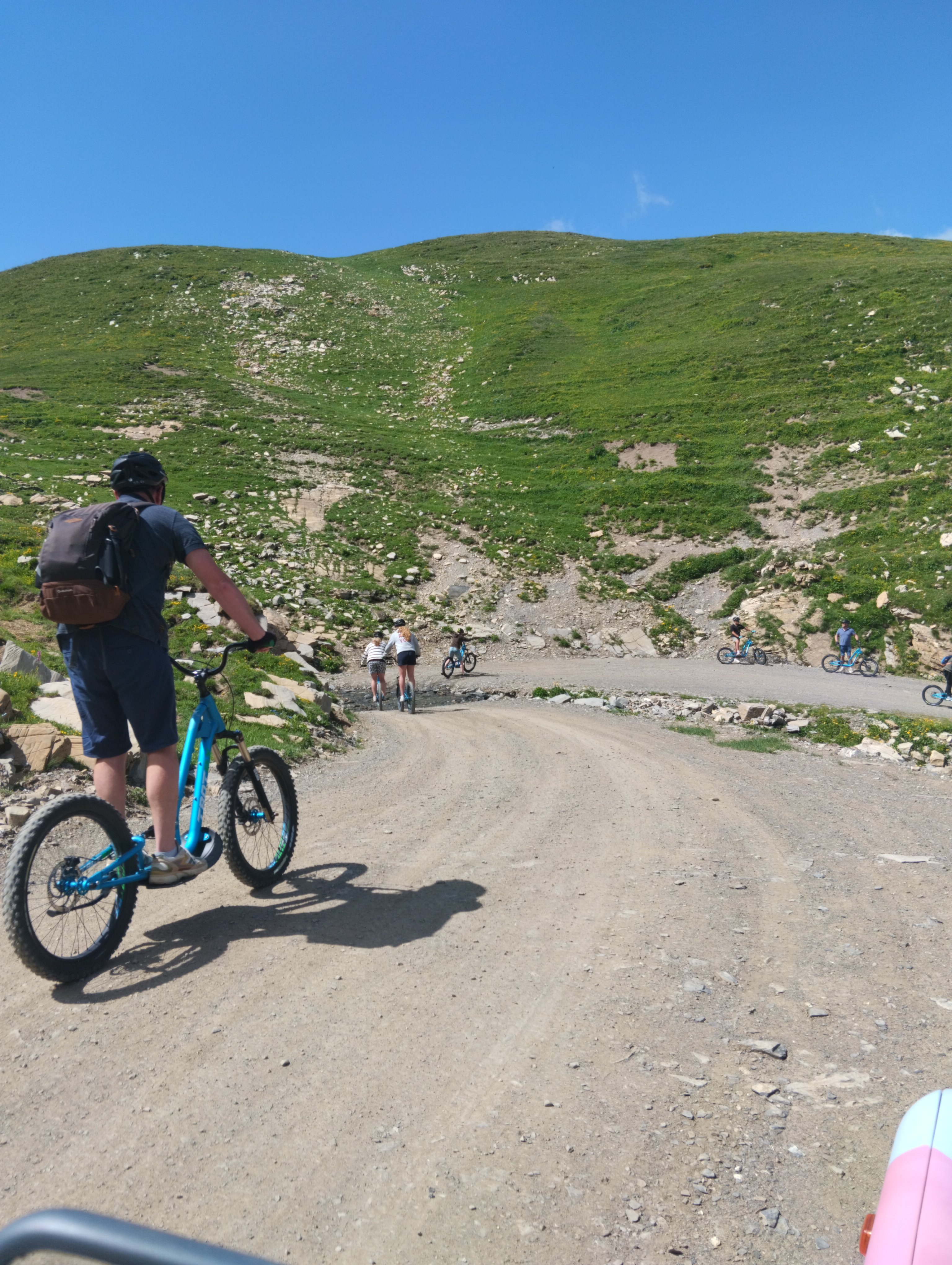 Chastan Sport - Randonnée trottinette Tout Terrain et location Fat Bike à assistance électrique_Crévoux