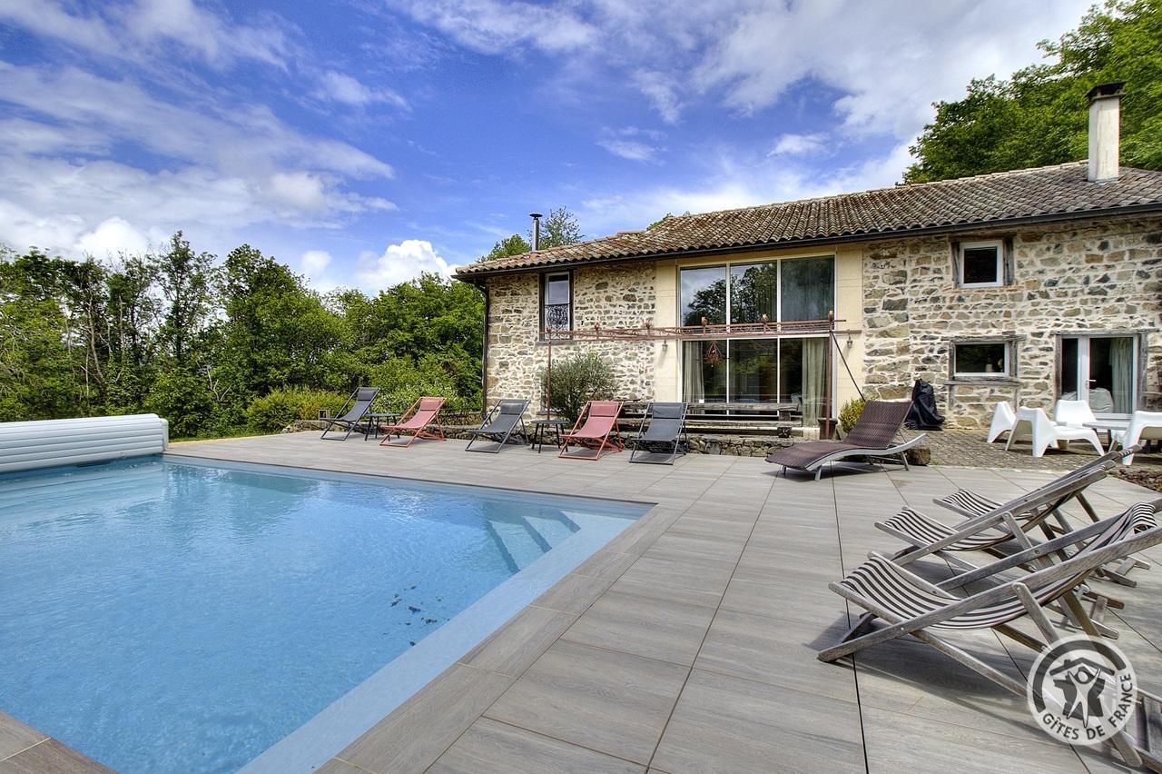 Grand Gîte avec piscine privée,