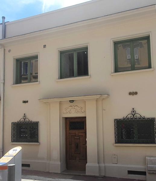 Villa Kriss-Entrée Rue des Ponchettes-Nice-Gîtes de France des Alpes-Maritimes
