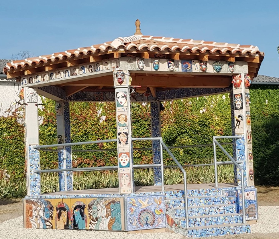 Kiosque de Marcillac-Lanville