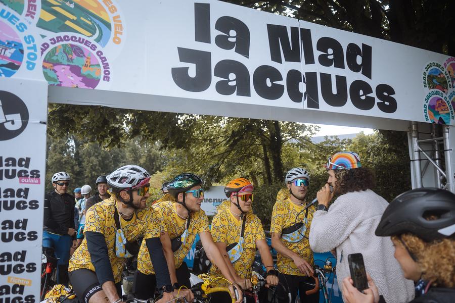 La Mad Jacques Vu00e9loscu00e9nie Vallu00e9e de Chevreuse : une du00e9couverte festive de lu2019itinu00e9rance u00e0 vu00e9lo