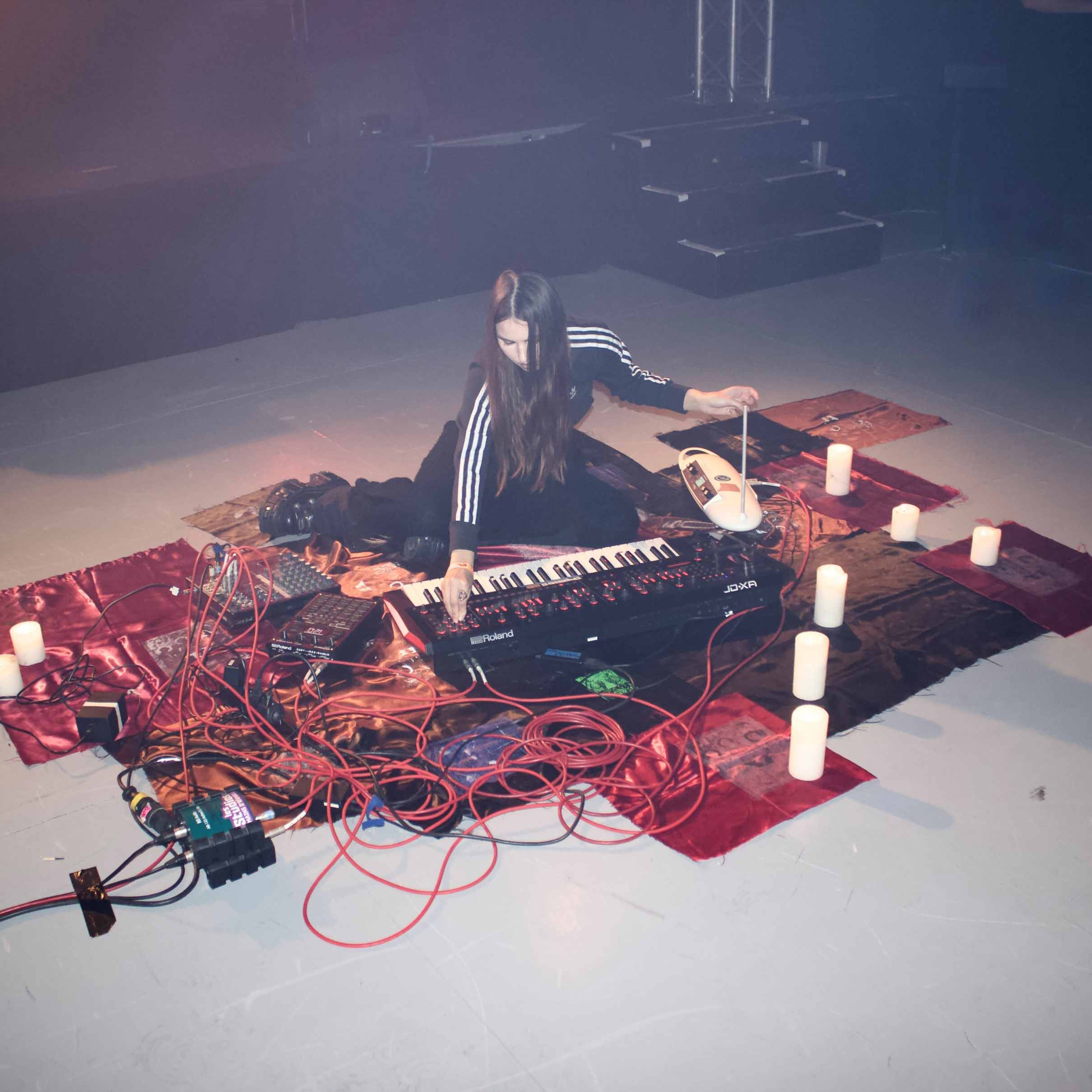 Performance sonore live "Magnificat" avec Lina Filipovich