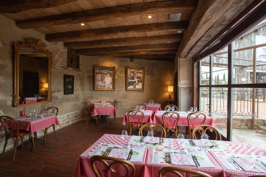 Salle intérieur de l'Ancienne Auberge