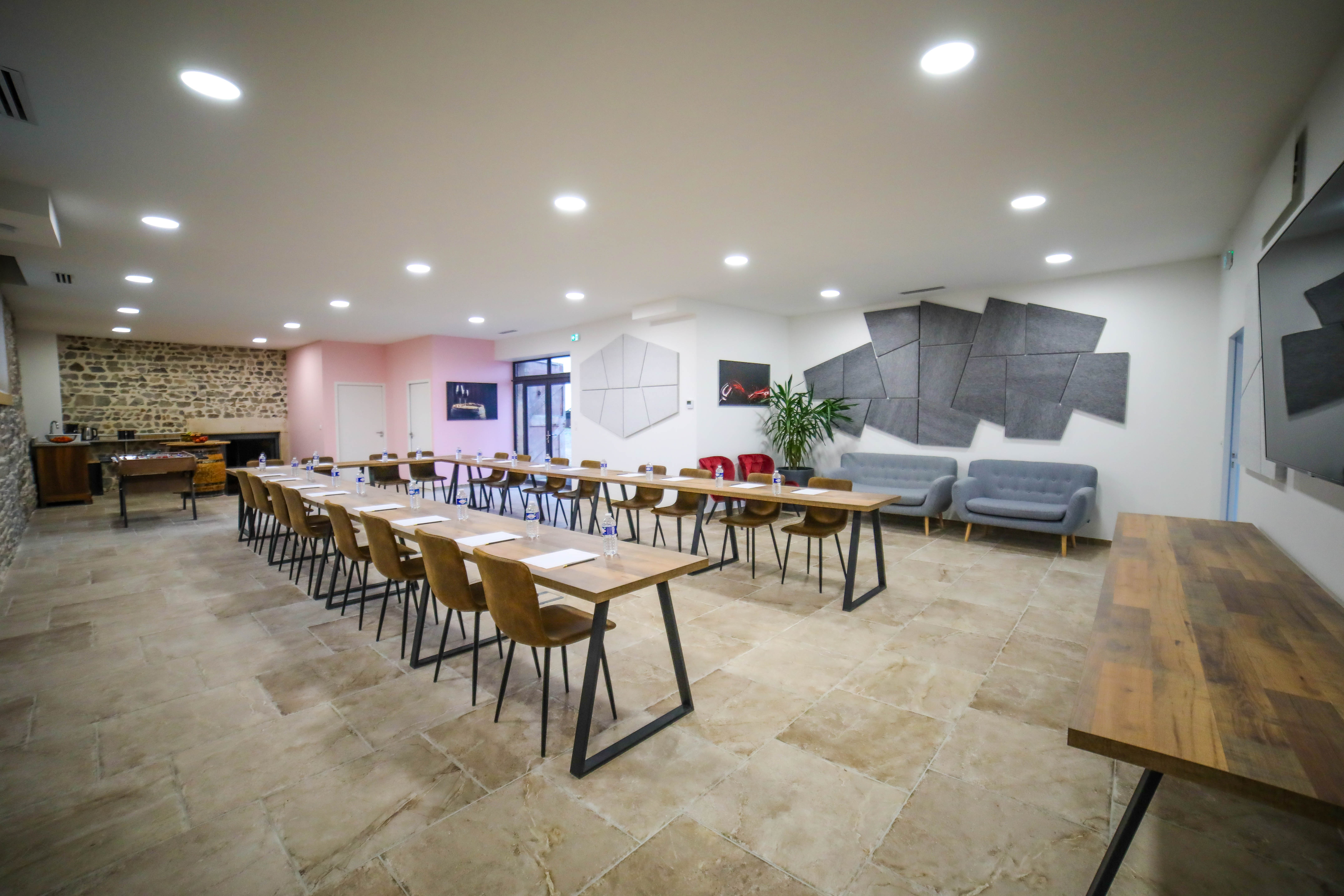 Le Cuvage by Raisin Rose