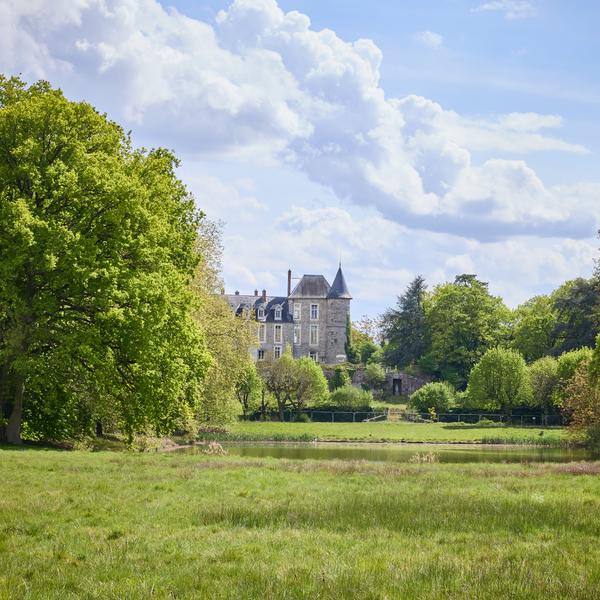Domaine du Chu00e2teau de Bruyu00e8res_Bruyu00e8res-le-Chu00e2tel