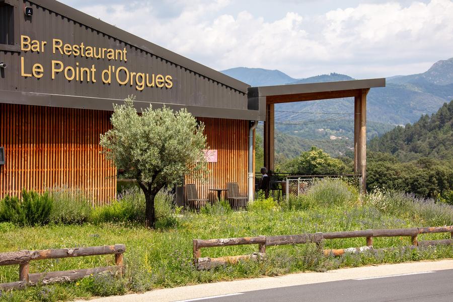 Fabras - Bistrot de Pays Le Point d'Orgues ©sourcesetvolcans
