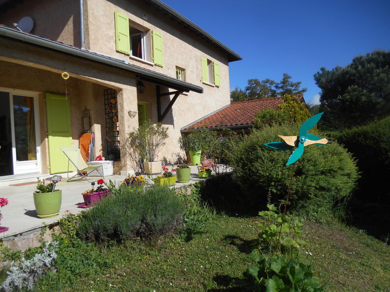 côté maison propriétaire