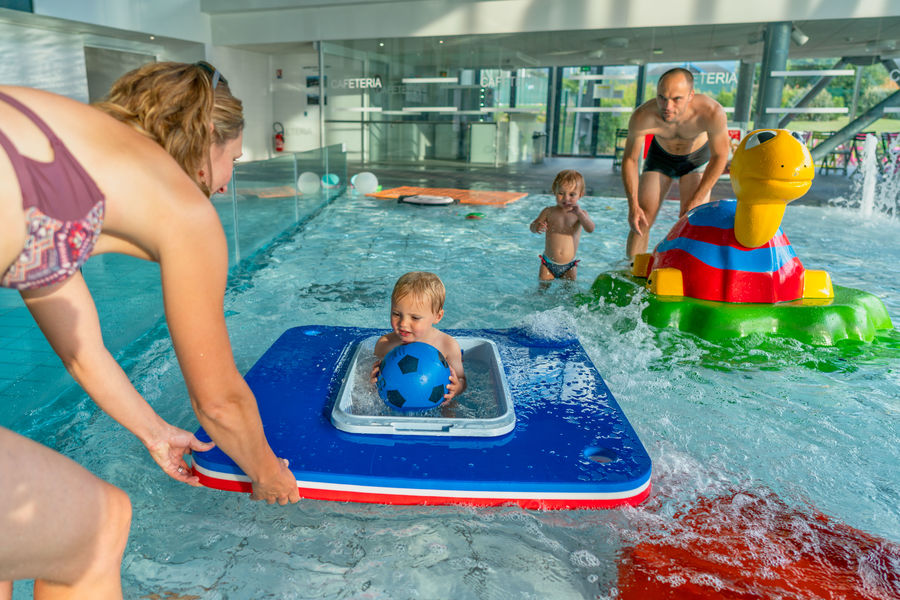 Bébés plouf piscine Saint-Gervais