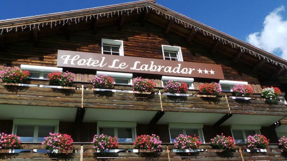 Labrador Hôtel Extérieur Ete