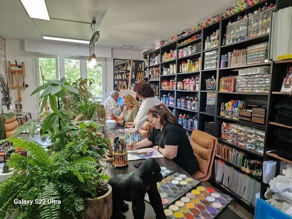 Stages du samedi — une journée d’immersion dans le dessin et la peinture à l’Atelier Carré d’Art’s