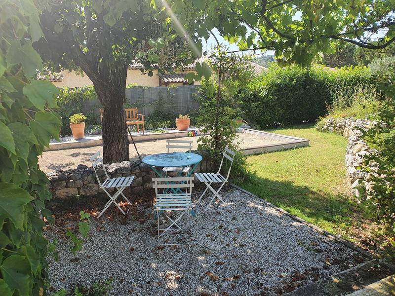 Gîte Olidom-Jardin et Terrain de pétanque-Saint Jeannet-Gîtes de France Alpes-MaritimesTerrain de boules